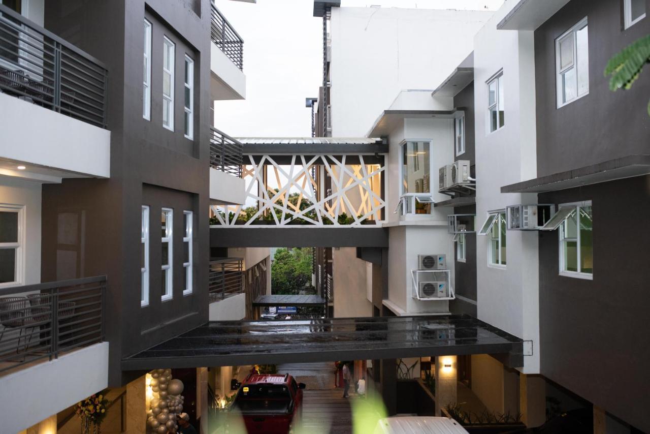 Hotel Areca Legazpi Exteriér fotografie