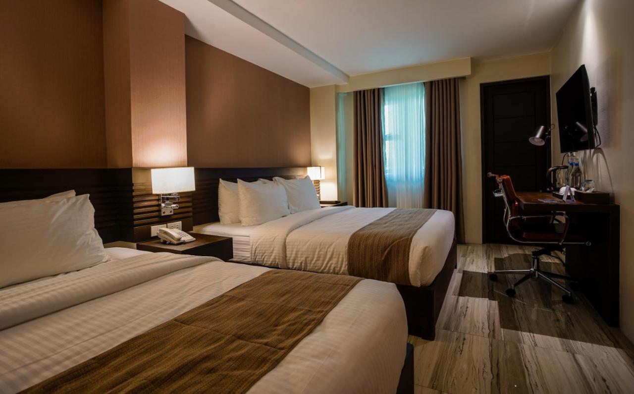 Hotel Areca Legazpi Exteriér fotografie