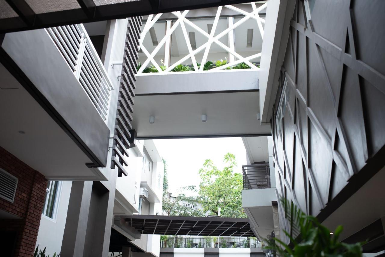 Hotel Areca Legazpi Exteriér fotografie